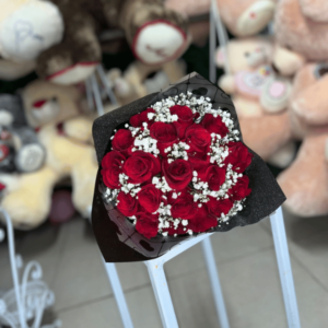 Ramo de Rosas con Gypsophila