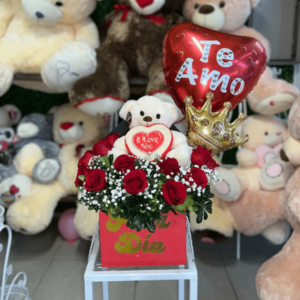Box de Rosas con peluche y chocolate