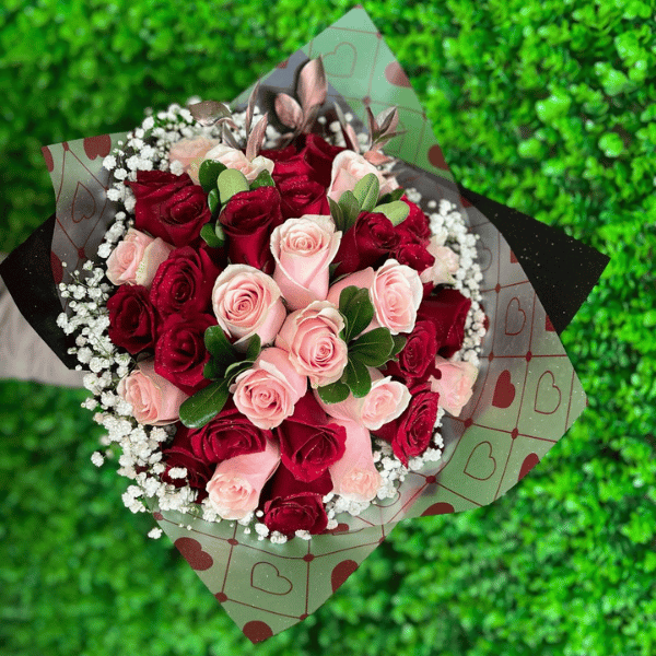 Ramo de rosas mixtas