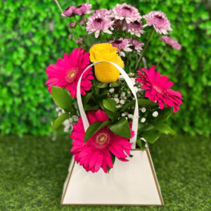 Cartera de flores mixtas