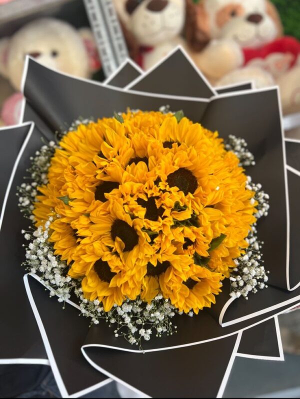 Ramo elegante de girasoles - Imagen 2