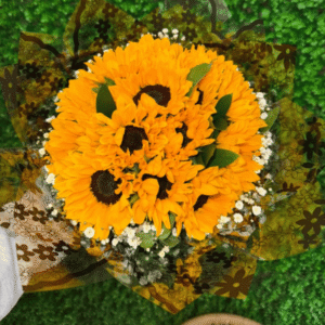 Ramo de Girasoles con gypsophila
