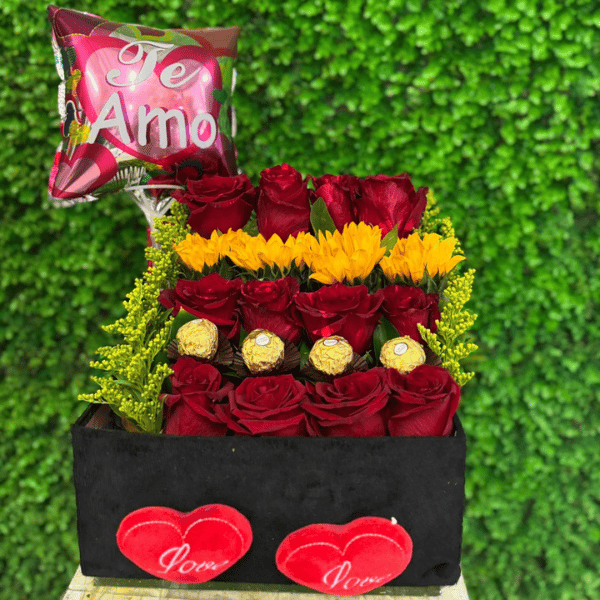 Caja de Amor con Rosas y Girasoles